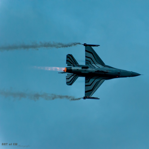 General Dynamics F16 - Sunset Show - Sanicole 2015
